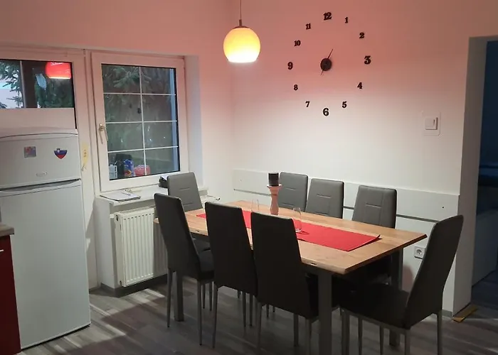 아파트 Apartma4us 마리보르